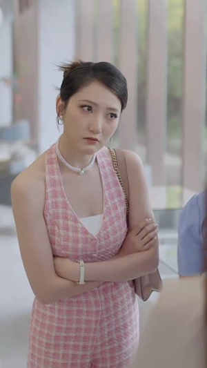 我有百倍返现系统(77集) 我有百倍返现系统(77集)短剧完结全集限免刷