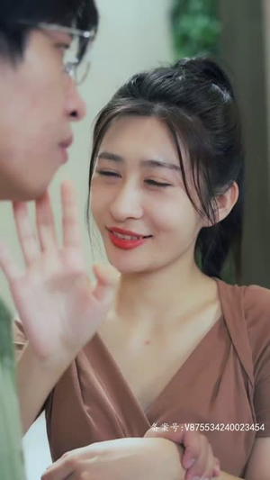 我和房东的秘密,我的美女室友,这个房客不一般(全集) 我和房东的秘密,我的美女室友,这个房客不一般(全集)短剧全季限免大放送