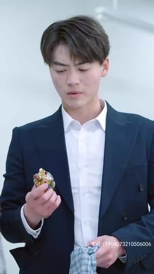 超级黄金手(100集) 超级黄金手(100集)短剧超清全集在线看