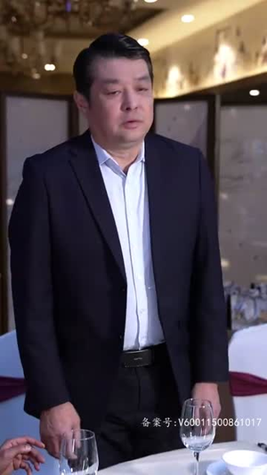 女王的职业装(93集) 女王的职业装(93集)短剧全剧终在线连看