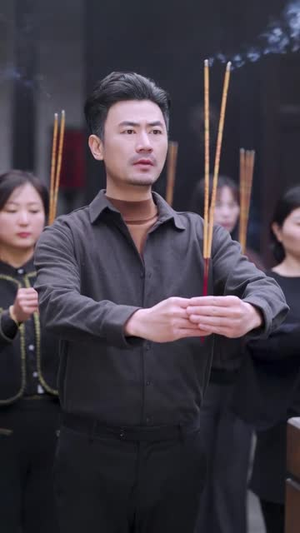 被裁后我成了广场舞王(51集) 被裁后我成了广场舞王(51集)短剧完整版全集放送