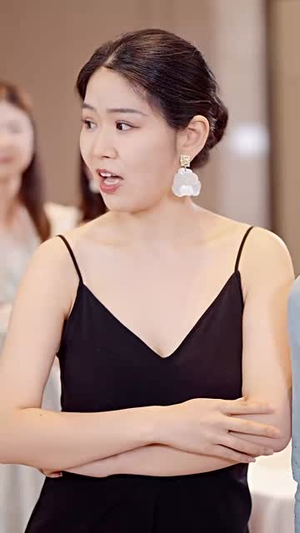 我手机里的精灵女王成真了(65集) 我手机里的精灵女王成真了(65集)短剧合集导演剪辑版