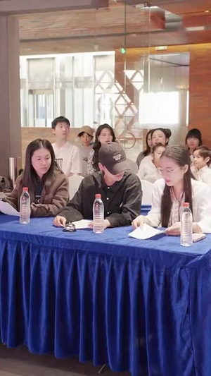 师姐下山震惊武林了(42集) 师姐下山震惊武林了(42集)短剧大结局全集特惠